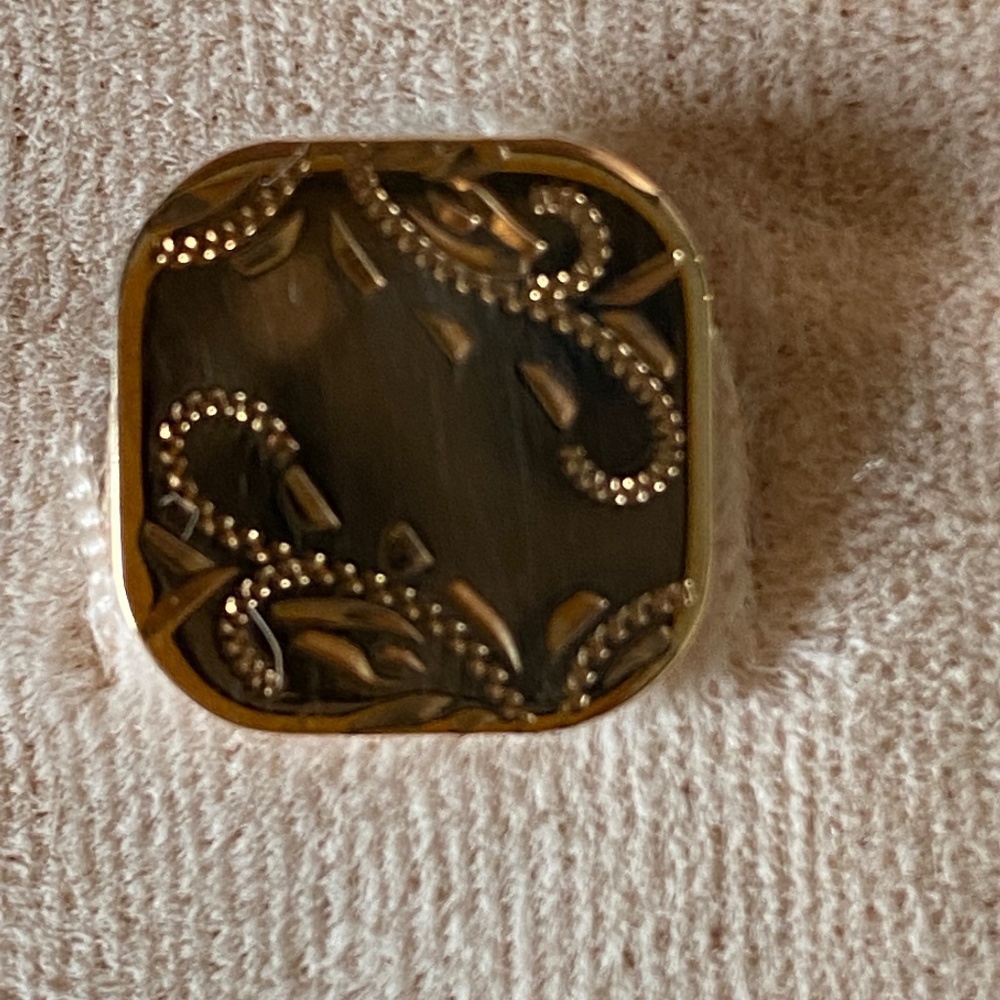 VTG Van Dell 14KT Gold Etched Tie Tac